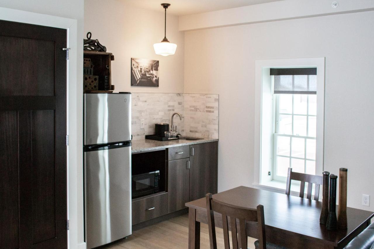 Amana Hotel Millwright מראה חיצוני תמונה